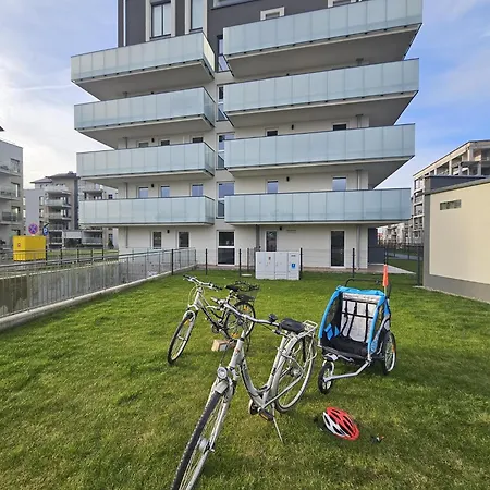 Golden 2 Ustronie Morskie *